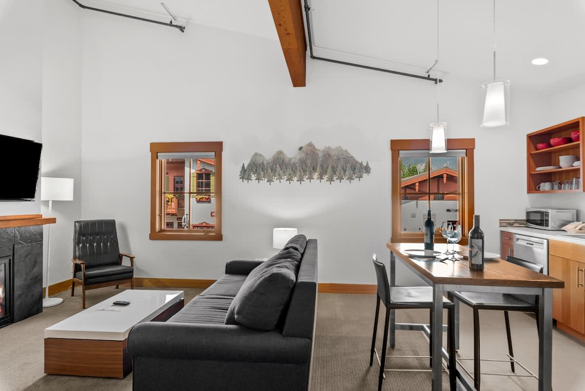 Annapurna-Living Room with Pull-Out Sleeper Sofa